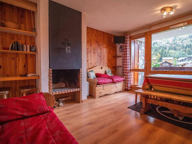 Valmorel: Appartement 2 pièces lumineux, skis aux pieds, pour 5-6 personnes - FR-1-356-307