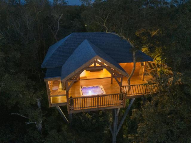 Cabane de Prestige avec Jacuzzi et Sauna privatifs