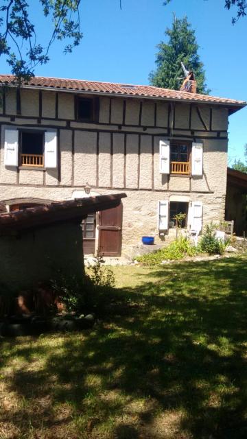 Maison spacieuse a St Constant Fournoules avec jardin