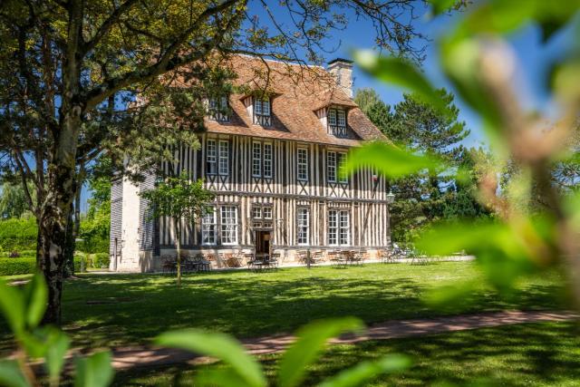 Les Manoirs des Portes de Deauville - Small Luxury Hotel Of The World