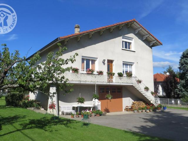 Gîte rénové tout confort avec jardin, proche de l’eau et des commodités, idéal pour familles ! - FR-1-496-76