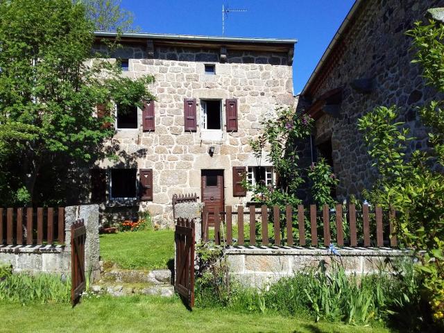 Maison de charme avec jardin a Cubelles ideale en famille