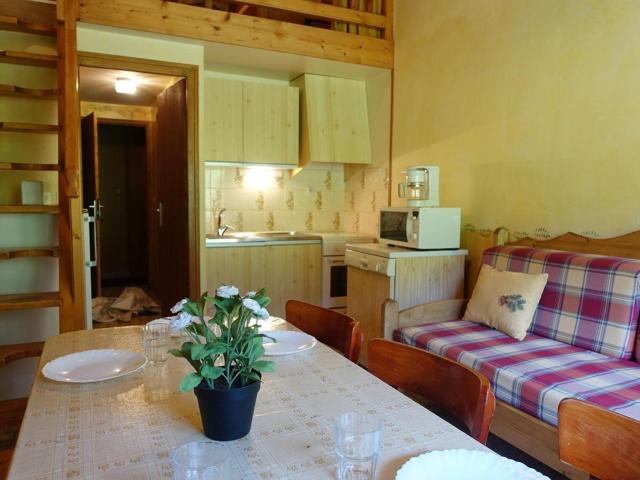 Appartement 7 personnes au pied des pistes avec parking à Arêches-Beaufort - FR-1-342-199