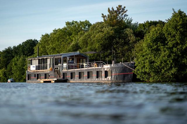 La Rivière House - Péniche Carpe Diem