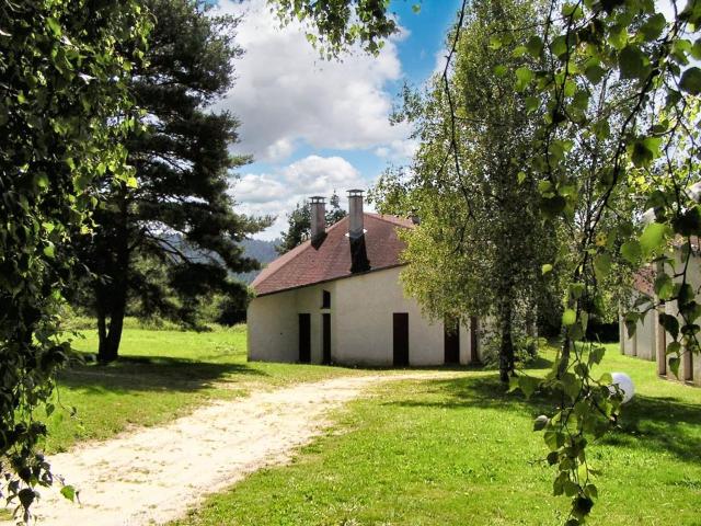 Maison de charme a La Chapelle Geneste avec jardin et vue