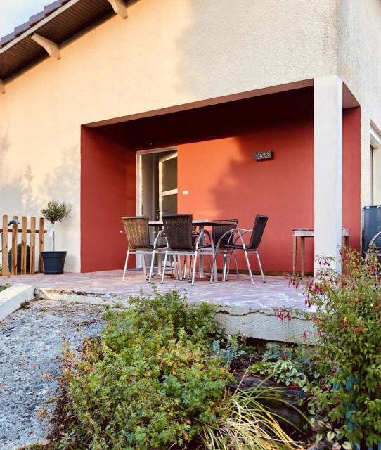 Maison charmante a Saint Julien avec jardin et terrasse