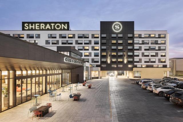 Sheraton Laval Hotel