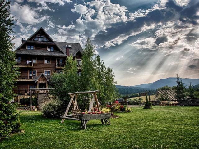 Hotel Carpatia Bieszczadzki Gościniec