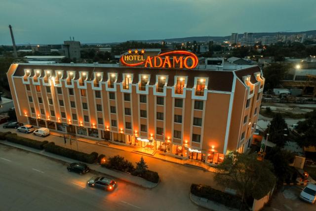 Adamo Hotel