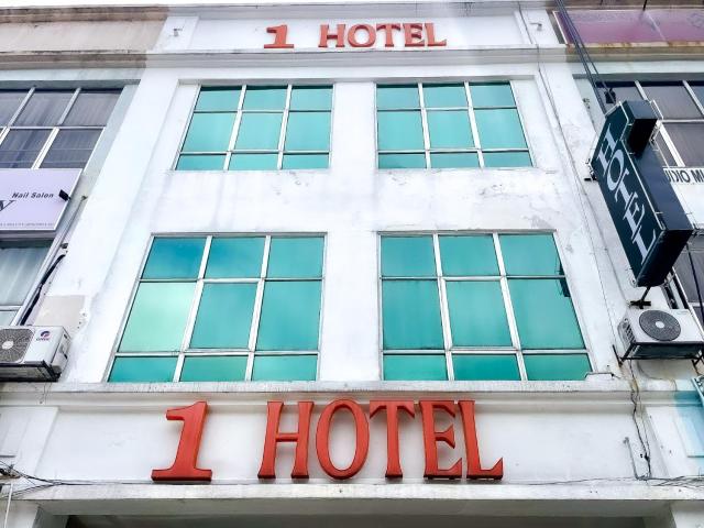 1 Hotel Taman Connaught