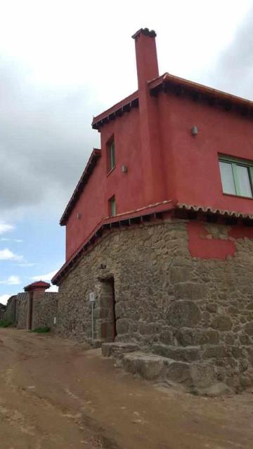 Casa Rural Rojo del Tietar