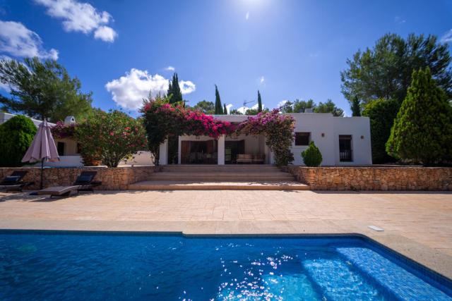 Villa Tegui is a luxury villa close to San Rafael and 10 min drive to Ibiza Town and San Antonio