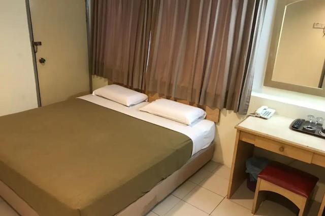 Tang City Hotel, Petaling Street, Merdeka PNB 118 Tower