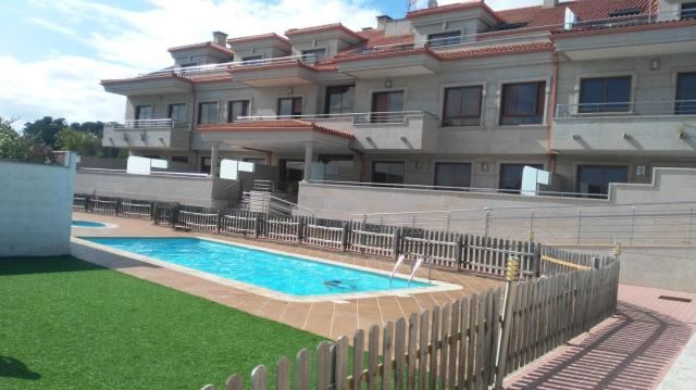 RESIDENCIAL EN SANXENXO_PORTONOVO