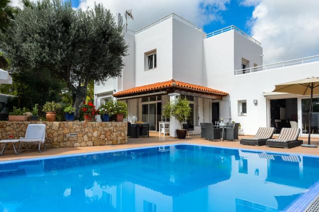 Villa Blanca Santa Eulalia