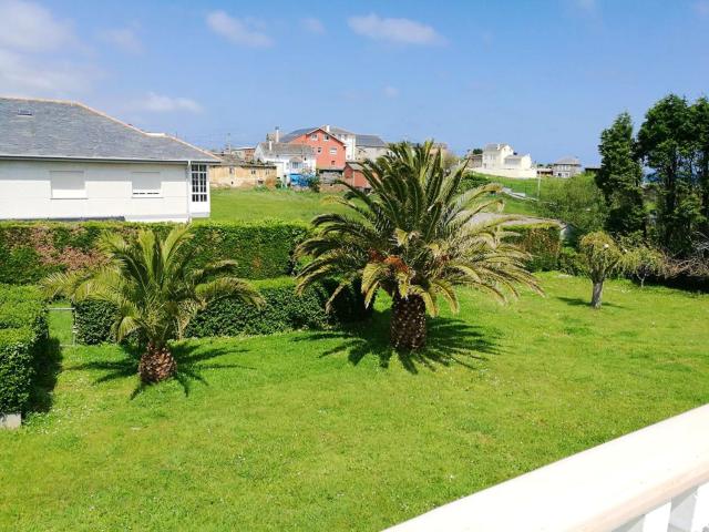 Charming House in Nois Lugo with Terrace and Garden