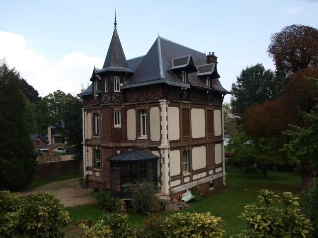 LA VILLA DES ROCHES