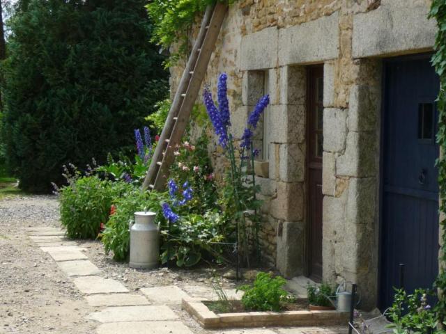 Gîte de charme avec jardin, proche Alençon, idéal pour familles, tout équipé avec WIFI et BBQ. - FR-1-497-122