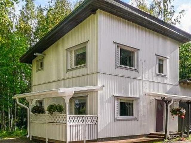 Holiday Home Halmesaari by Interhome