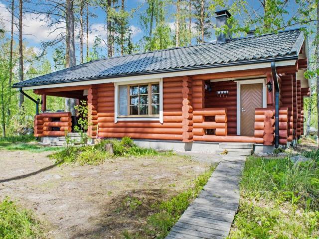 Holiday Home Haapaniemi- cjoe020 by Interhome