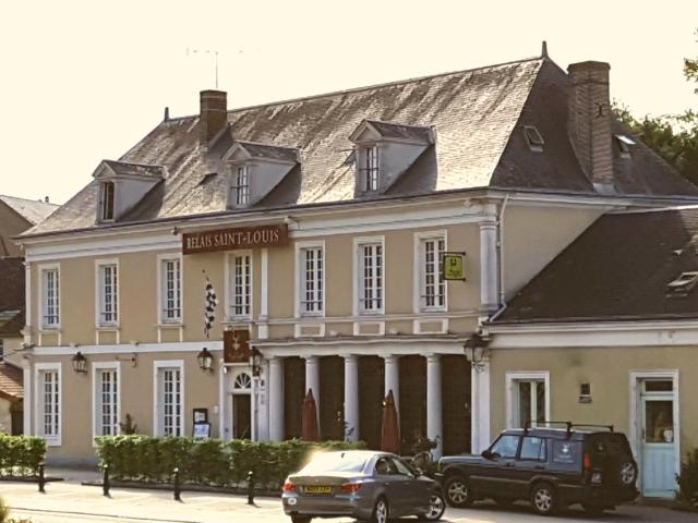 Relais Saint Louis, Logis