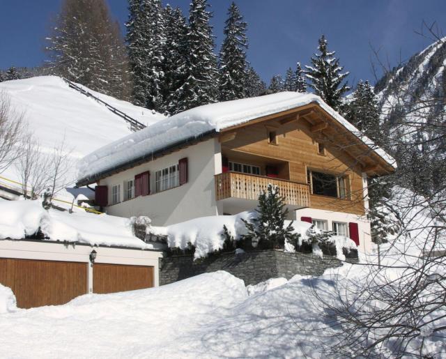 Chalet Im Wieselti