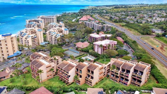 Kahana Villa