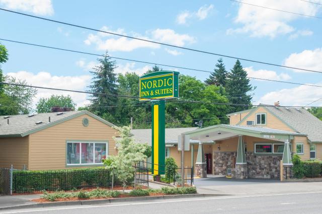 Nordic Inn and Suites