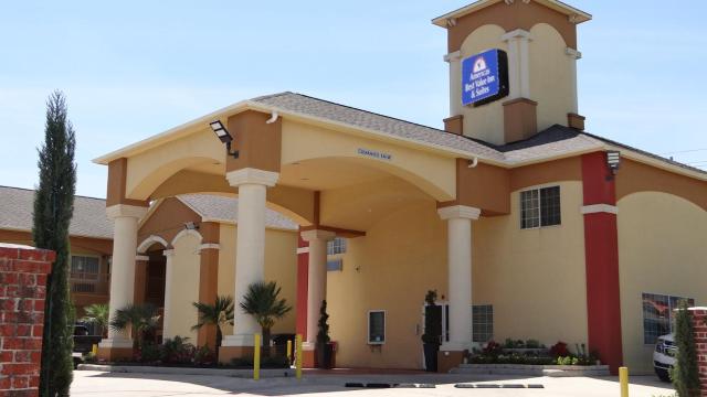 Regency Inn & Suites - Baytown