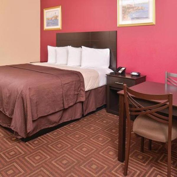 Americas Best Value Inn-Baytown