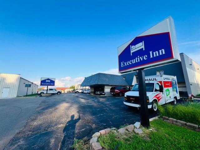 Executive Inn By Belvilla Owatonna Hwy 35