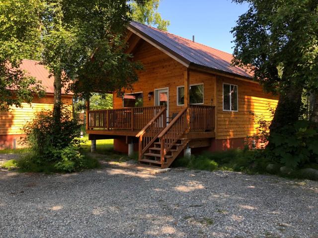 Susitna River Lodging, Backwoods Cabins