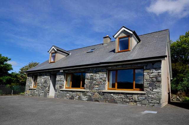 Cottage 173 - Clifden