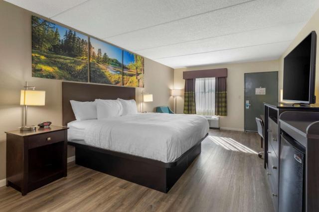 Clarion Pointe Kimball By Choice Hotels