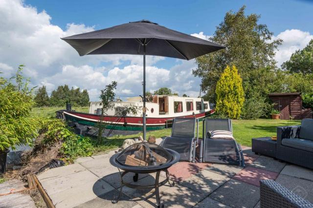 Houseboat Vinkeveen