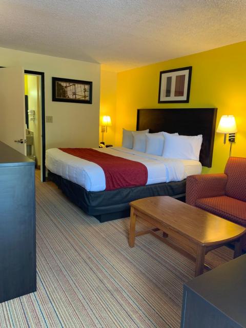 Americas Best Value Inn - Fredericksburg North