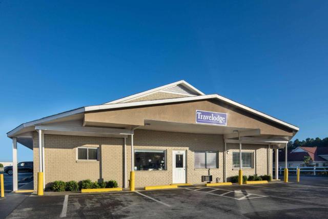 Travelodge by Wyndham Orangeburg