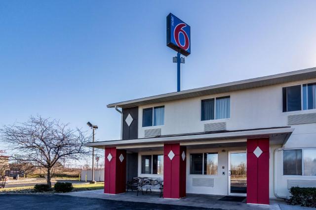 Motel 6-Barkeyville, PA