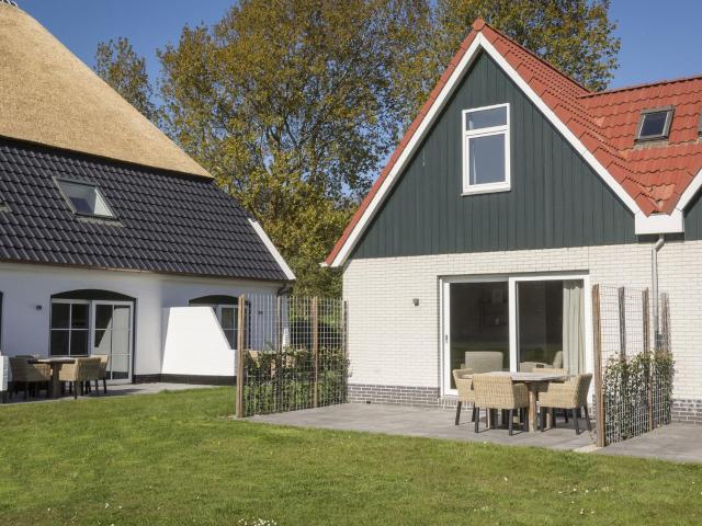 Modern Bungalow in De Cocksdorp with Terrace