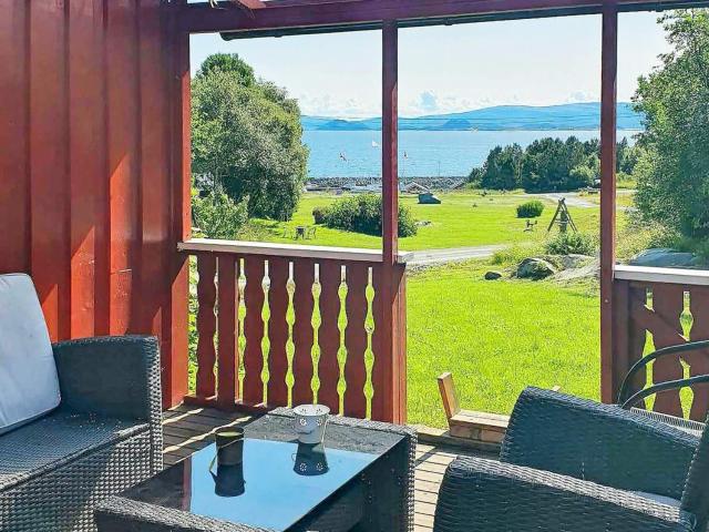 Two-Bedroom Holiday home in Storfosna