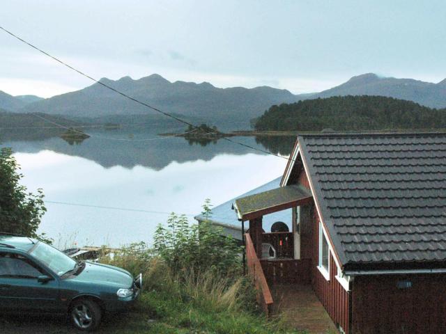 Two-Bedroom Holiday home in Vågland 4