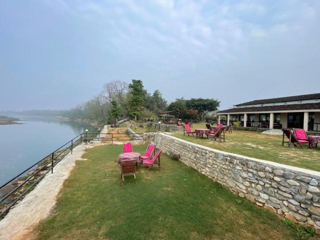 Chitwan Riverside Resort