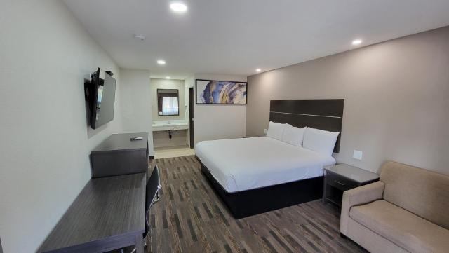 Travelodge by Wyndham Buena Park