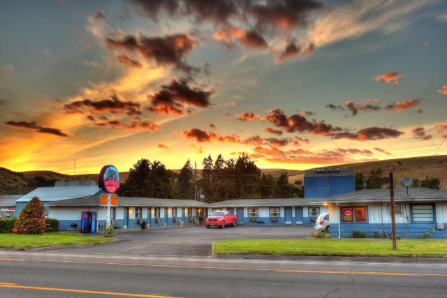 Blue Mountain Motel