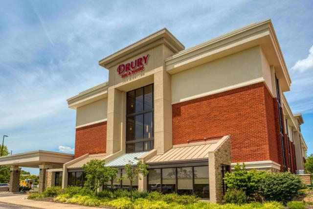 Drury Inn & Suites St. Louis - Fairview Heights