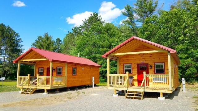 Abbot Trailside Lodging