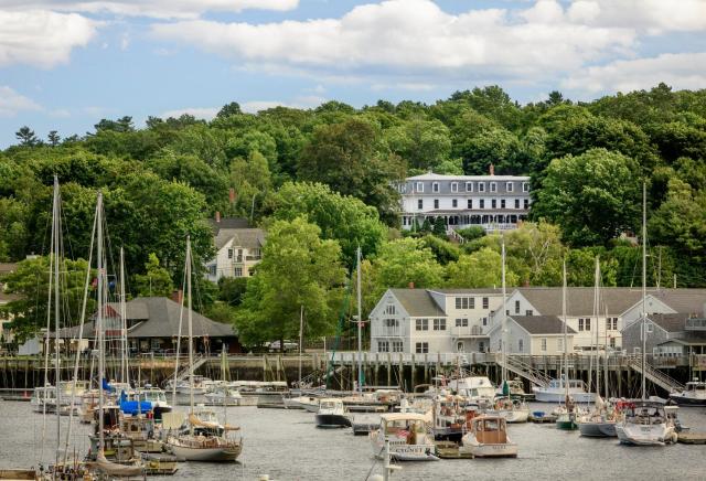 Relais Chateaux Camden Harbour Inn