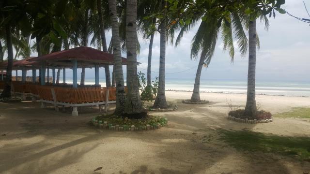 Mayet Beach Resort