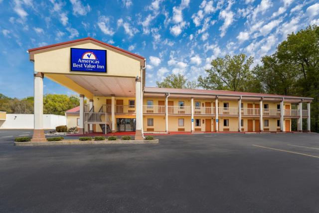 Americas Best Value Inn-Montezuma