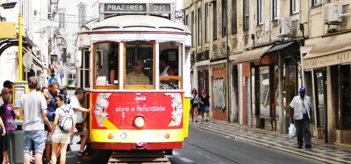 Lisbon Gay District: Bairro Alto